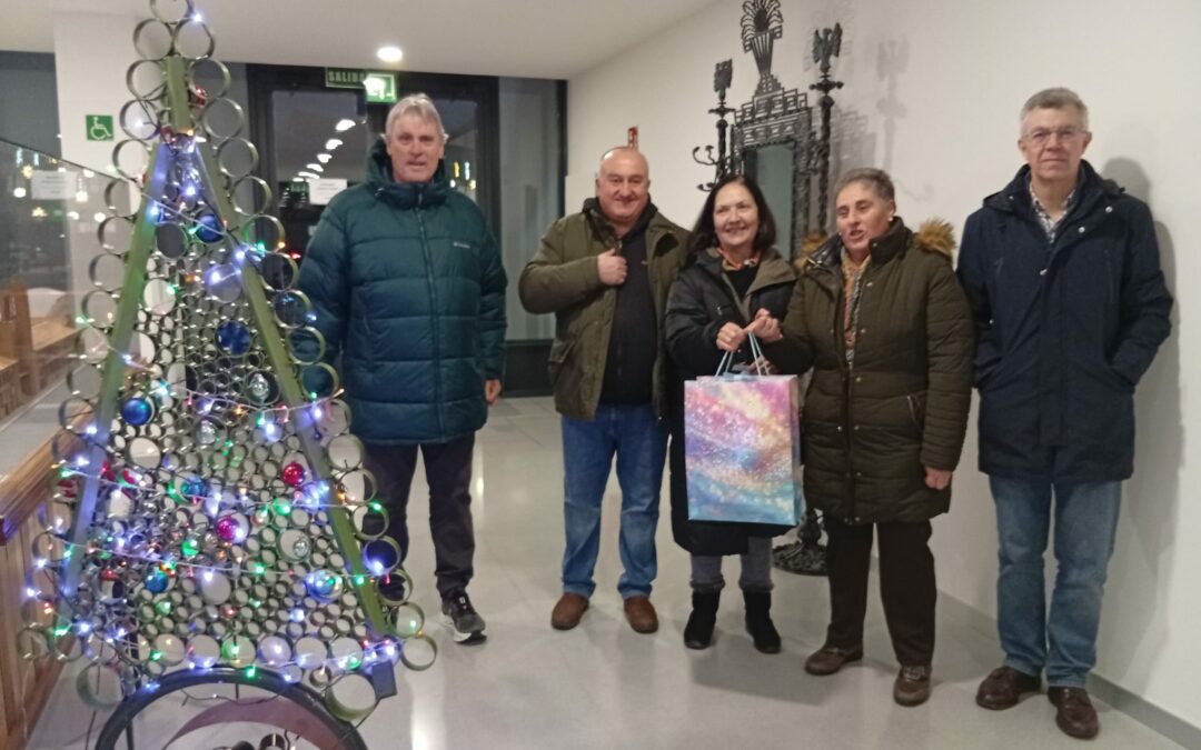 Entregado el premio del sorteo solidario del Taller de Mamá Margarita