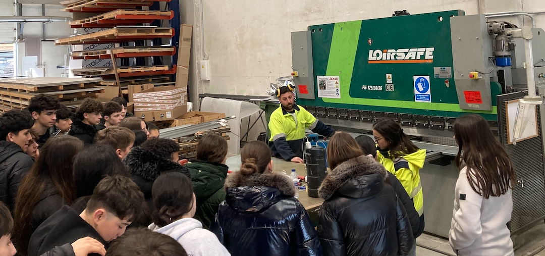 Estudiantes del 3º de ESO participan en el programa «Empresa familiar en el aula»