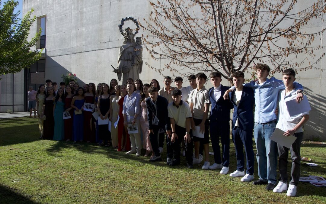 Despedida alumnado graduado de 4º de ESO: ¡Felicidades!